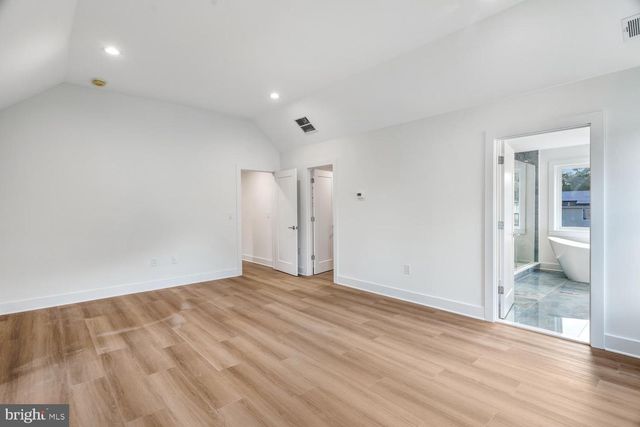 324 ARLINGTON AVE N, Bayville, NJ 08721