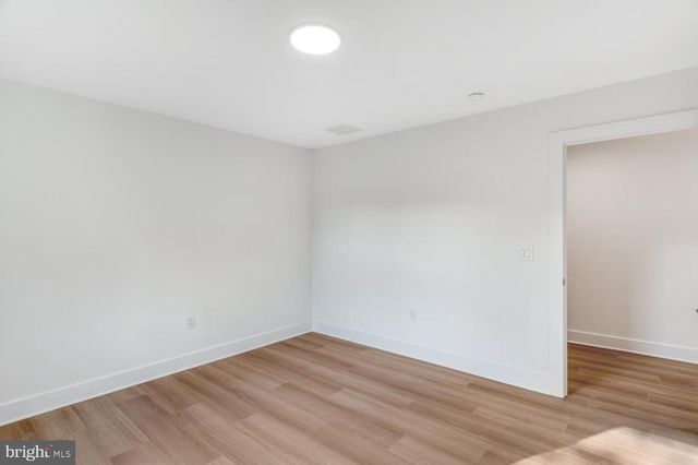 324 ARLINGTON AVE N, Bayville, NJ 08721