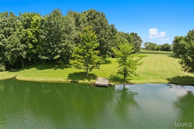 6849 Gushing Springs, Edwardsville, IL 62025
