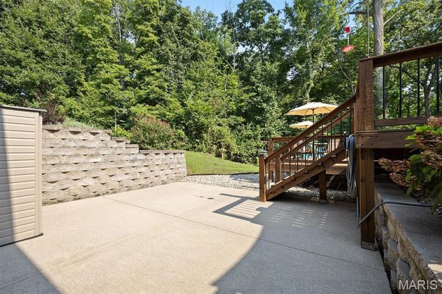 6849 Gushing Springs, Edwardsville, IL 62025