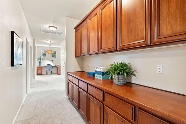 1823 Ravenna Way, Roseville, CA 95747