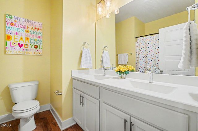 2420 Glade Mill Court, Fuquay Varina, NC 27526