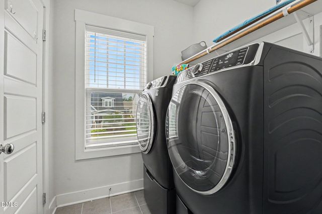 2420 Glade Mill Court, Fuquay Varina, NC 27526