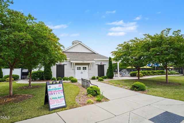 2420 Glade Mill Court, Fuquay Varina, NC 27526