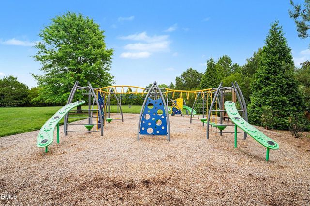 2420 Glade Mill Court, Fuquay Varina, NC 27526