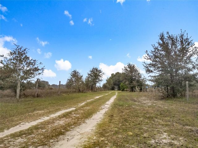 12521 SW HIGHWAY 484, Dunnellon, FL 34432