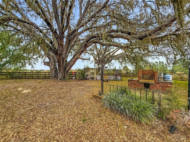 12521 SW HIGHWAY 484, Dunnellon, FL 34432