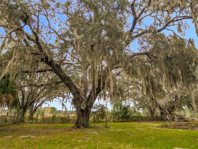 12521 SW HIGHWAY 484, Dunnellon, FL 34432