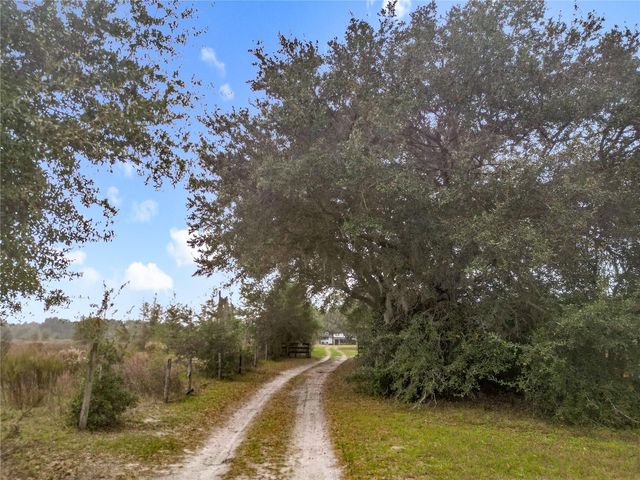 12521 SW HIGHWAY 484, Dunnellon, FL 34432