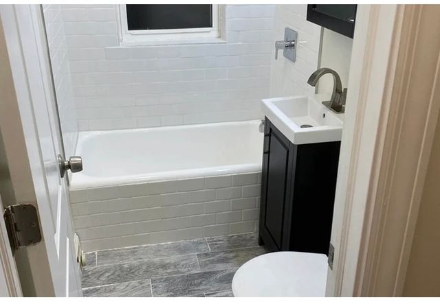 4222 N Clark Street 3, Chicago, IL 60613