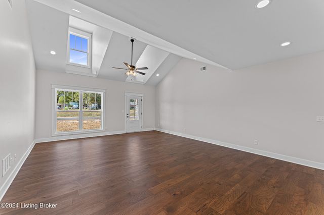 208 Wendover Ct, Bardstown, KY 40004