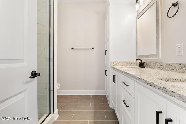 208 Wendover Ct, Bardstown, KY 40004