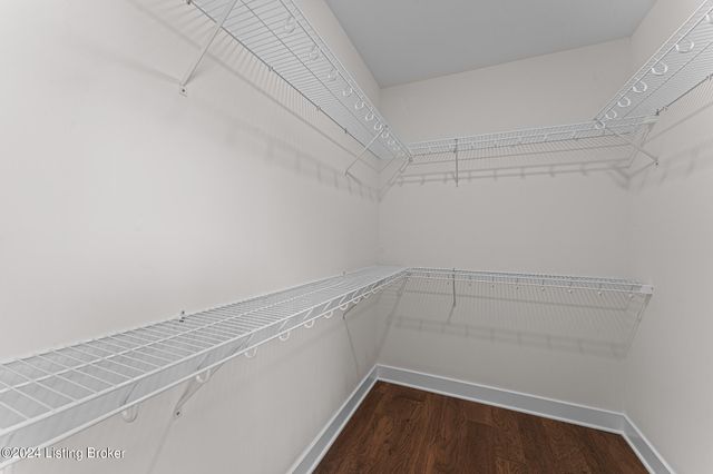 208 Wendover Ct, Bardstown, KY 40004