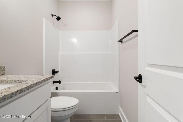 208 Wendover Ct, Bardstown, KY 40004