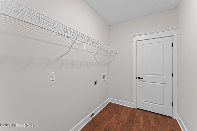 208 Wendover Ct, Bardstown, KY 40004