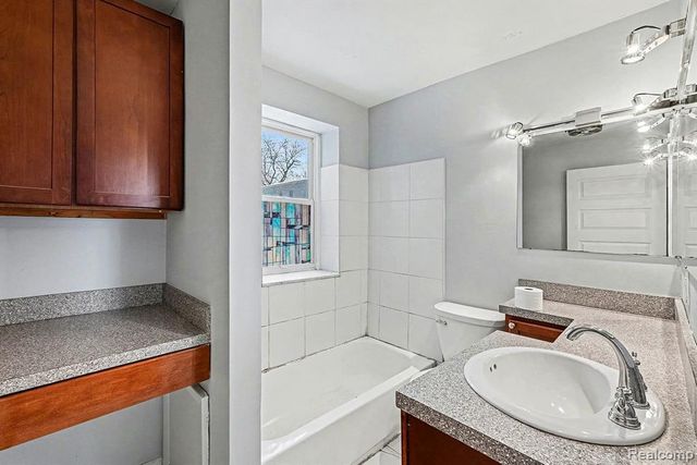 120 Seward Street 108, Detroit, MI 48202