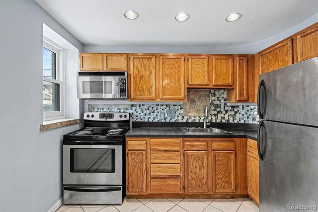 120 Seward Street 108, Detroit, MI 48202