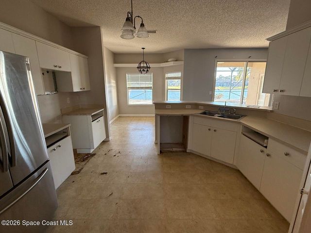 5303 Yaupon Holly Drive, Cocoa, FL 32927