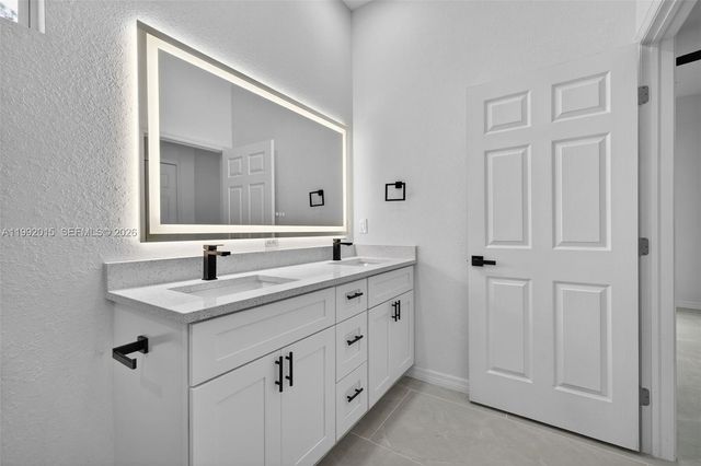 3110 32nd St W Lehigh Acres, Lehigh Acres, FL 33971