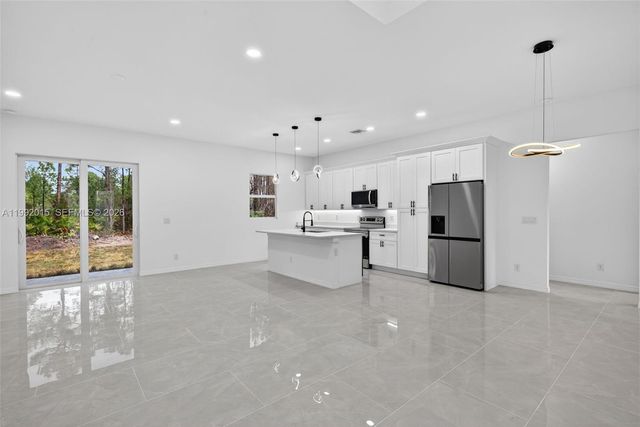 3110 32nd St W Lehigh Acres, Lehigh Acres, FL 33971