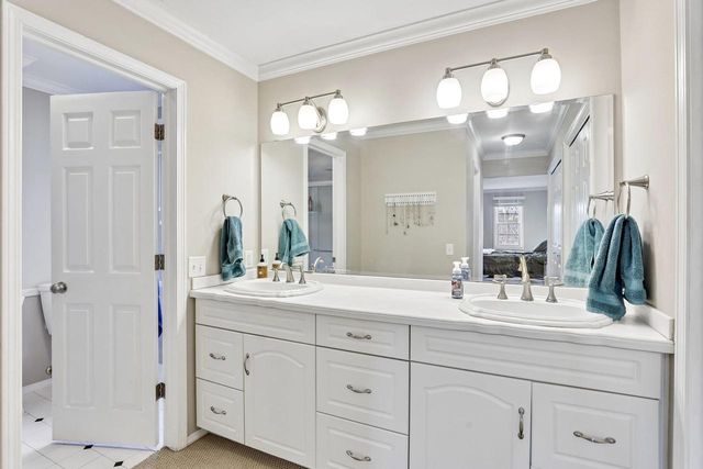 6510 Woodgate Road, Middleton, WI 53562