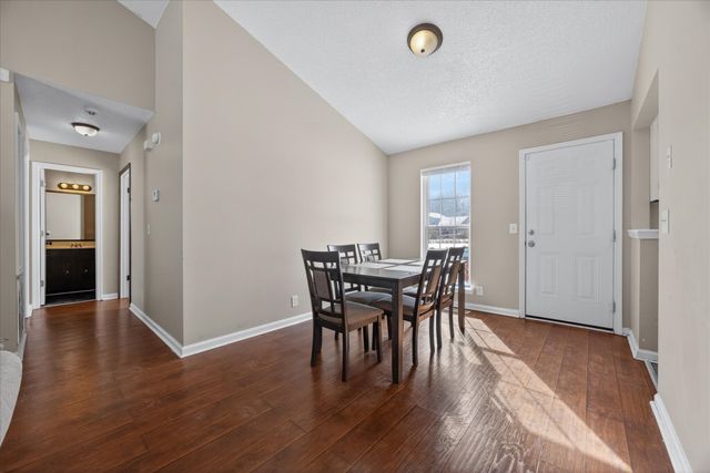 308 Hunter Owens Ct, Oak Grove, KY 42262