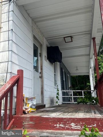 2148 MAIN ST, Pottsville, PA 17901