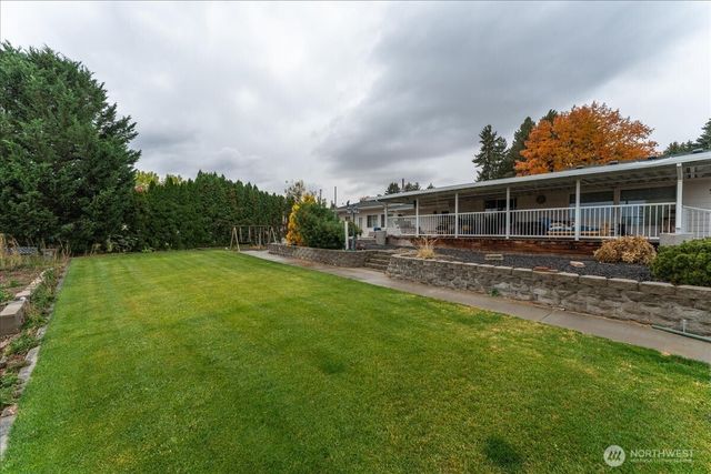 20271 Linden Road NW, Soap Lake, WA 98851