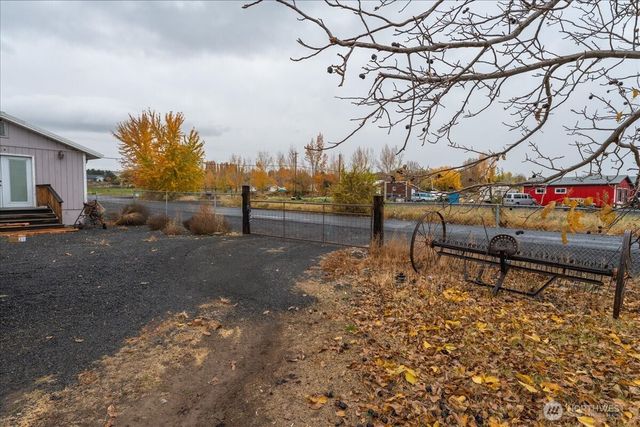 20271 Linden Road NW, Soap Lake, WA 98851