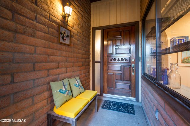 8651 N Candlewood Loop, Tucson, AZ 85704