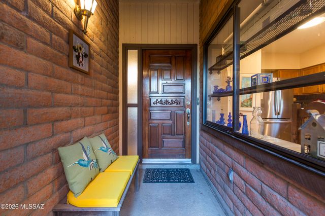 8651 N Candlewood Loop, Tucson, AZ 85704