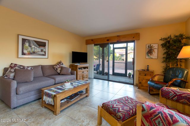 8651 N Candlewood Loop, Tucson, AZ 85704