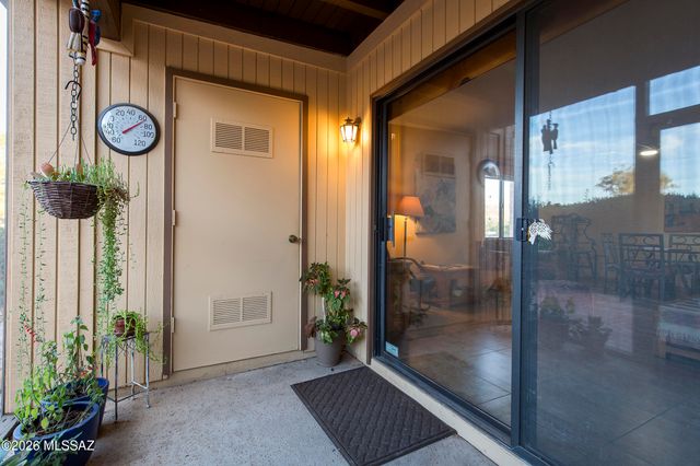 8651 N Candlewood Loop, Tucson, AZ 85704