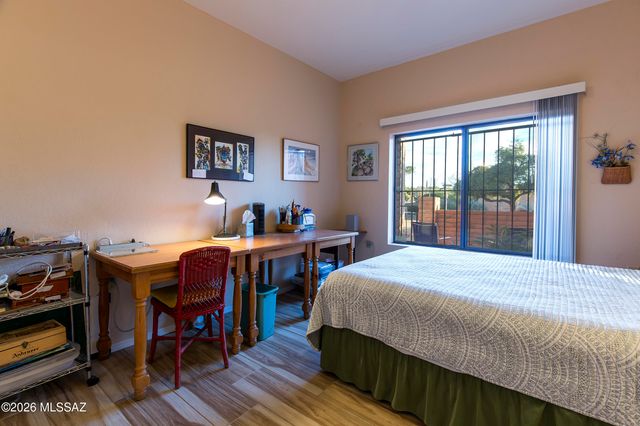 8651 N Candlewood Loop, Tucson, AZ 85704