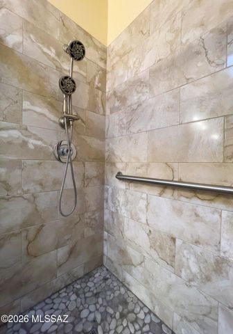 8651 N Candlewood Loop, Tucson, AZ 85704