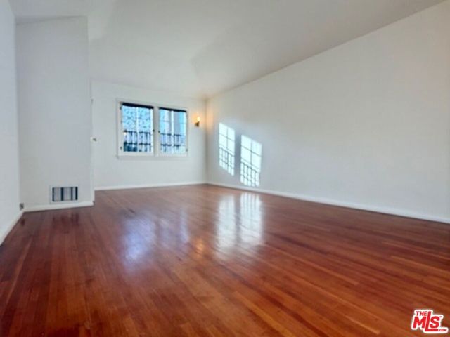 208 S Westmoreland Avenue, Los Angeles, CA 90004