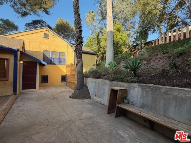 208 S Westmoreland Avenue, Los Angeles, CA 90004