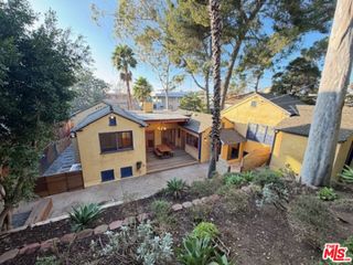 208 S Westmoreland Avenue, Los Angeles, CA 90004