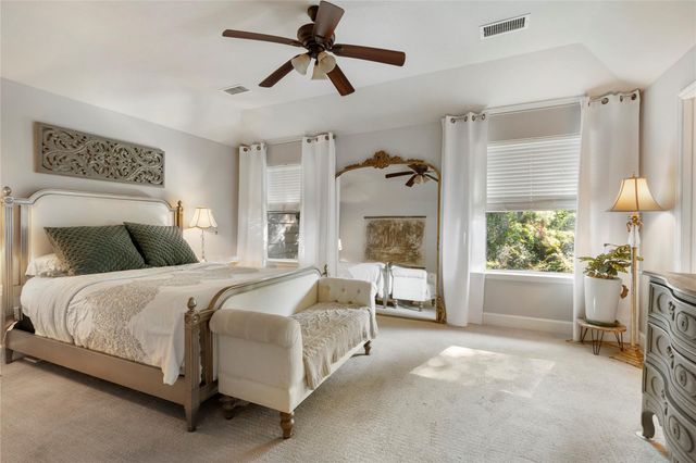 74 Valley Oaks Circle, The Woodlands, TX 77382