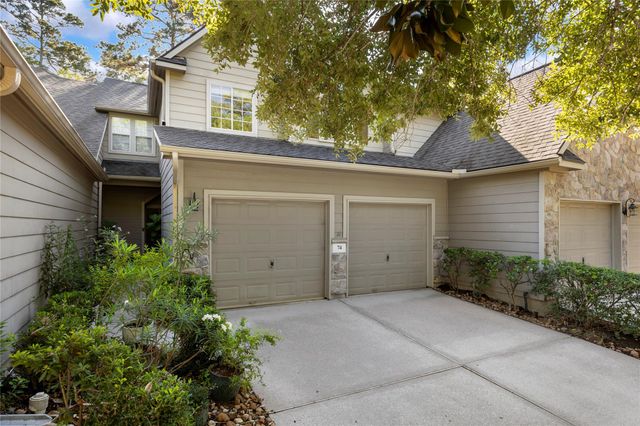 74 Valley Oaks Circle, The Woodlands, TX 77382