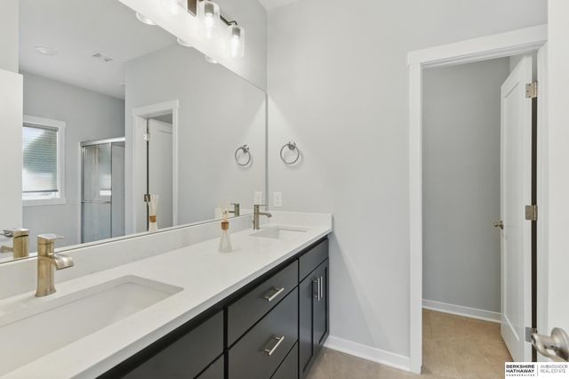 9518 Sterling Circle, Plattsmouth, NE 68048