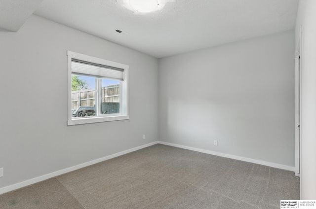 9518 Sterling Circle, Plattsmouth, NE 68048