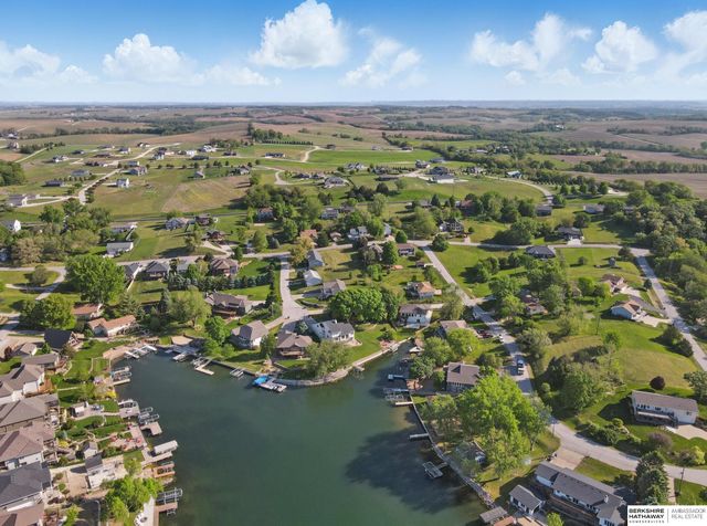 9518 Sterling Circle, Plattsmouth, NE 68048