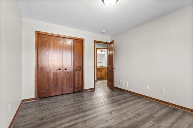7355 Old Mill Road, Centerville, MN 55038