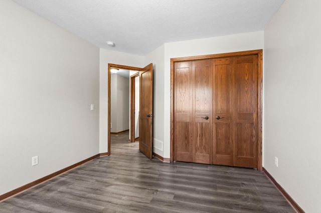 7355 Old Mill Road, Centerville, MN 55038
