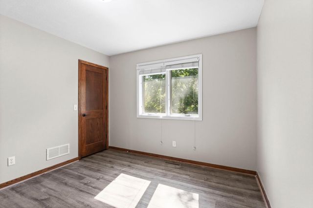 7355 Old Mill Road, Centerville, MN 55038