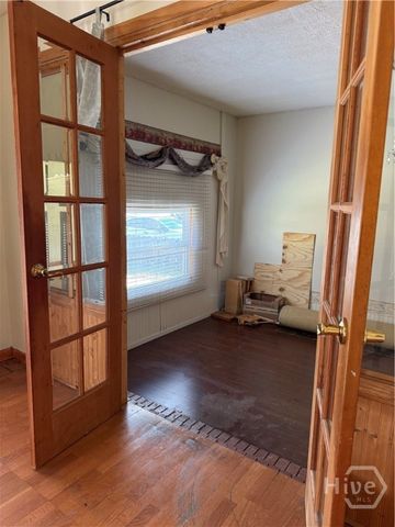 1611 Rosemary Street, Savannah, GA 31415