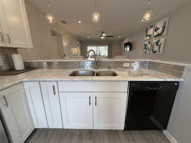 3001 58TH AVENUE S 610, St Petersburg, FL 33712
