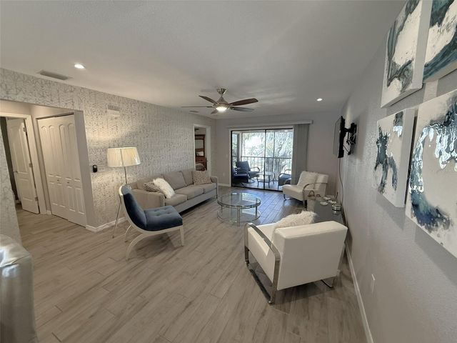 3001 58TH AVENUE S 610, St Petersburg, FL 33712