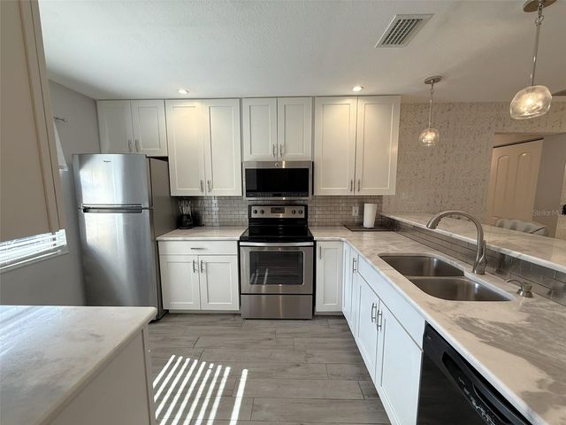 3001 58TH AVENUE S 610, St Petersburg, FL 33712